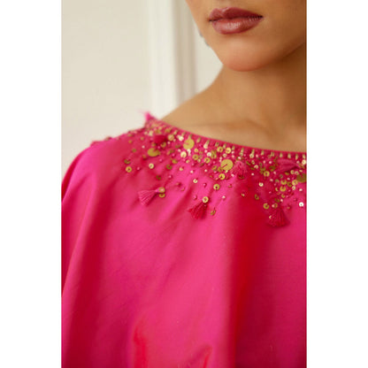 Nikasha Rani Pink Embroidered Co-Ord (Set of 2)