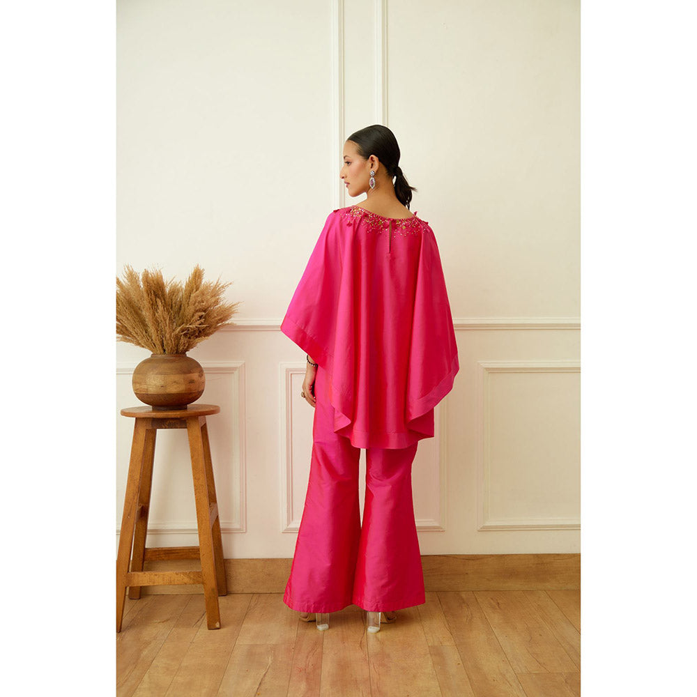 Nikasha Rani Pink Embroidered Co-Ord (Set of 2)