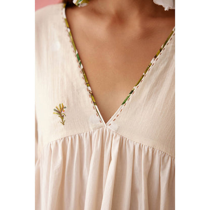 Nikasha Cream Solid Bubble Sleeves Tier Dress