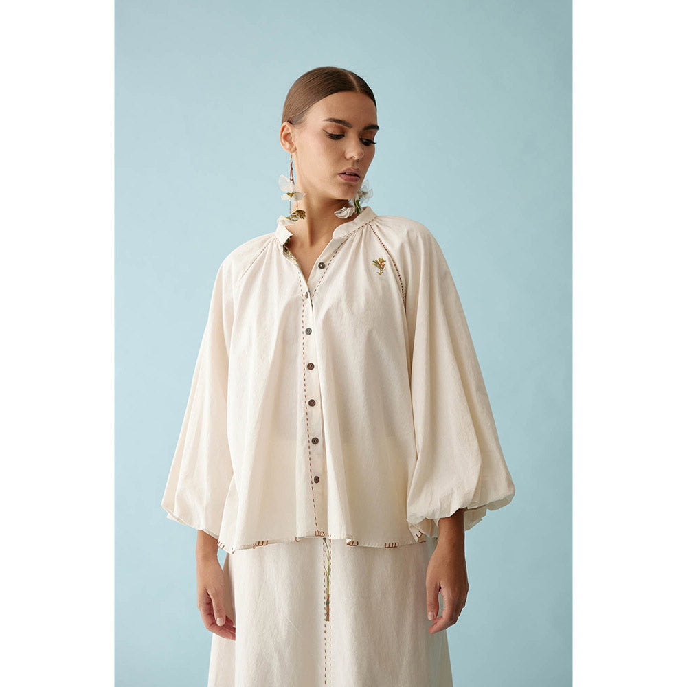 Nikasha Cream Raglan Sleeves Shirt