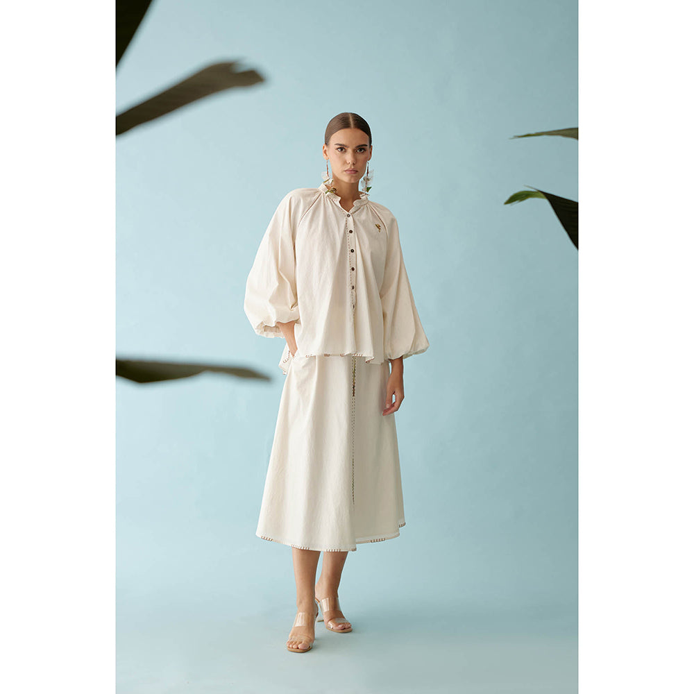Nikasha Cream Raglan Sleeves Shirt