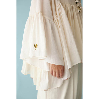 Nikasha Cream Banana Tree Applique Top