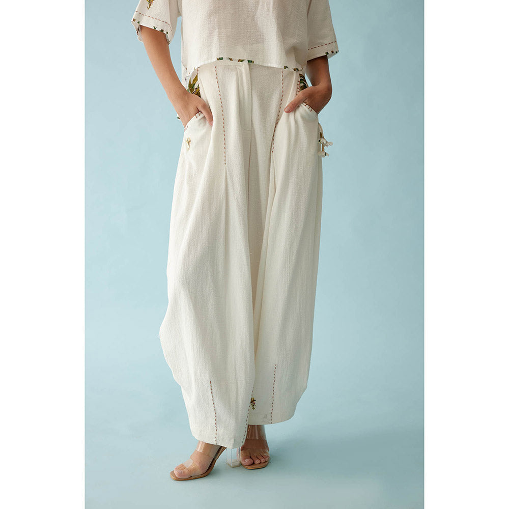 Nikasha Off-White Banana Tree Applique Baggy Pants