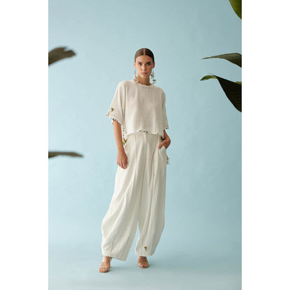 Nikasha Off-White Banana Tree Applique Baggy Pants
