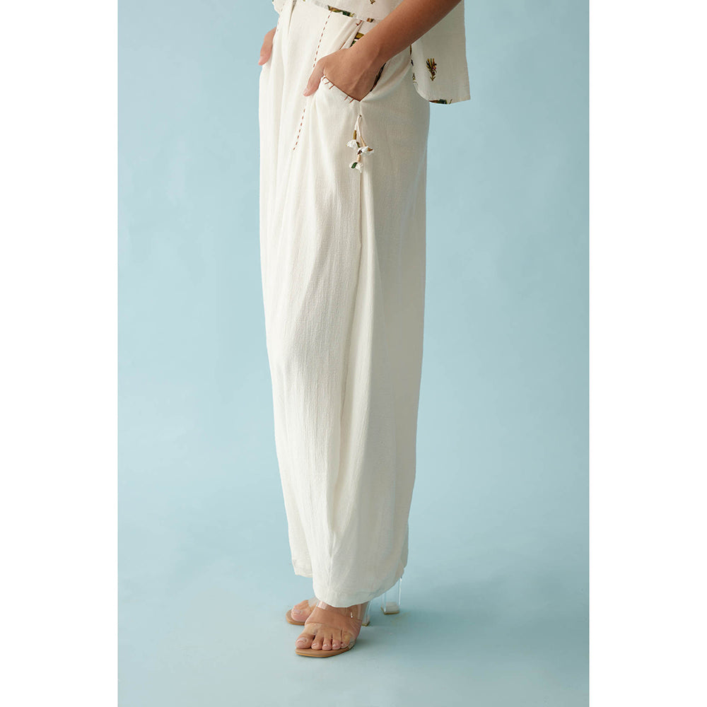 Nikasha Off-White Banana Tree Applique Baggy Pants