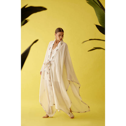 Nikasha Cream Kimono Sleeves Overgarment