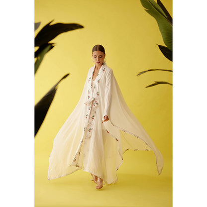 Nikasha Cream Kimono Sleeves Overgarment