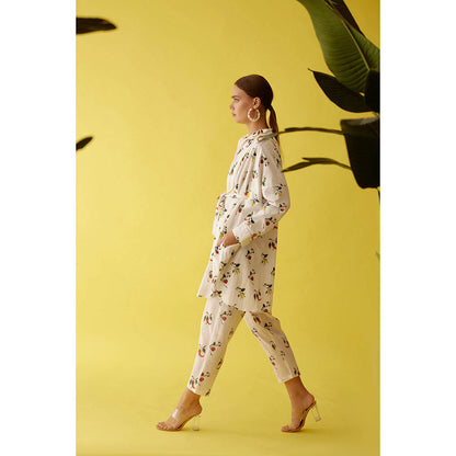 Nikasha Off-White Hand Painted Chilli Print with Belt Co-Ord (Set of 2)