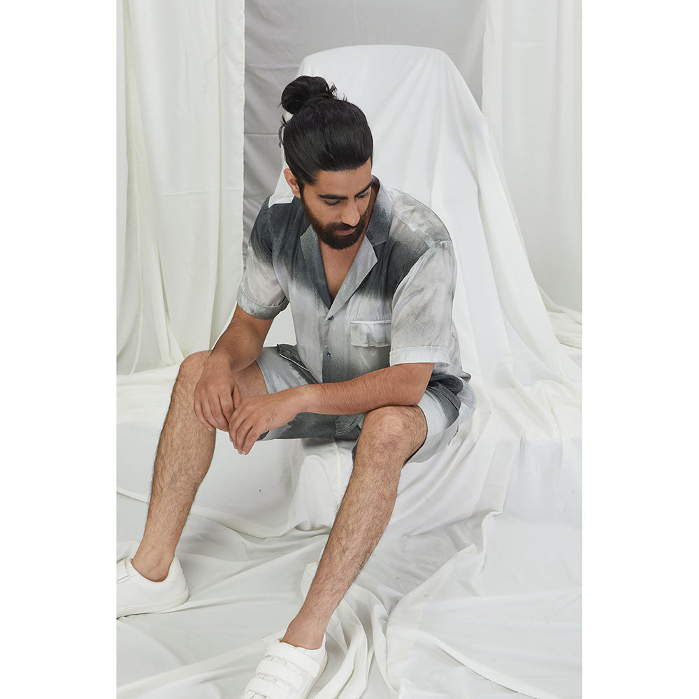 Nirmooha Landscape Print Hawaiian Shirt