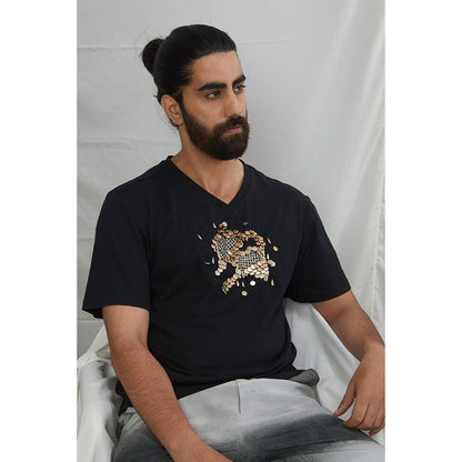 Nirmooha Carbon Embroidered T-Shirt