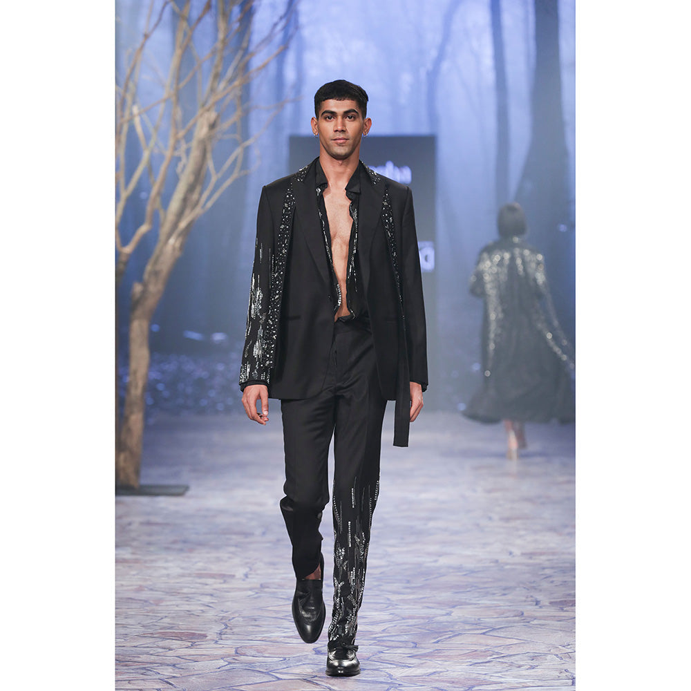 Nirmooha Carbon Blazer And Belt with Sequin (Set of 2)