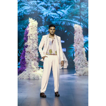 Nirmooha Cream Straight Pant