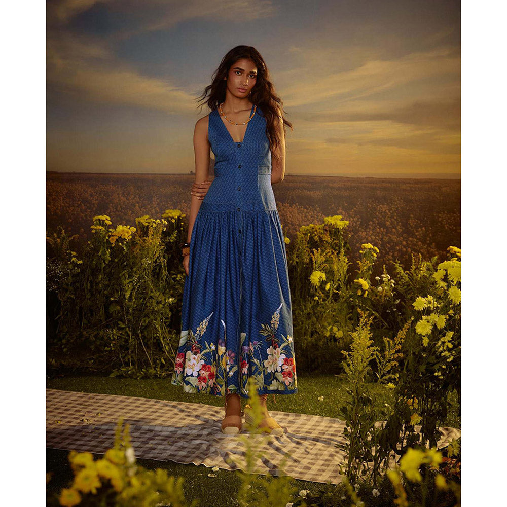 Nirmooha Blue Harmonious Duo Maxi Dress