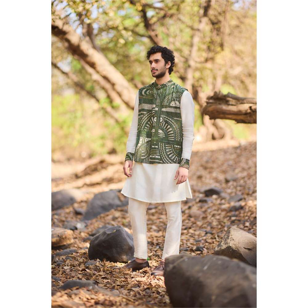 Nirmooha Regal Mystique Bandi with Kurta and Pant (Set of 3)