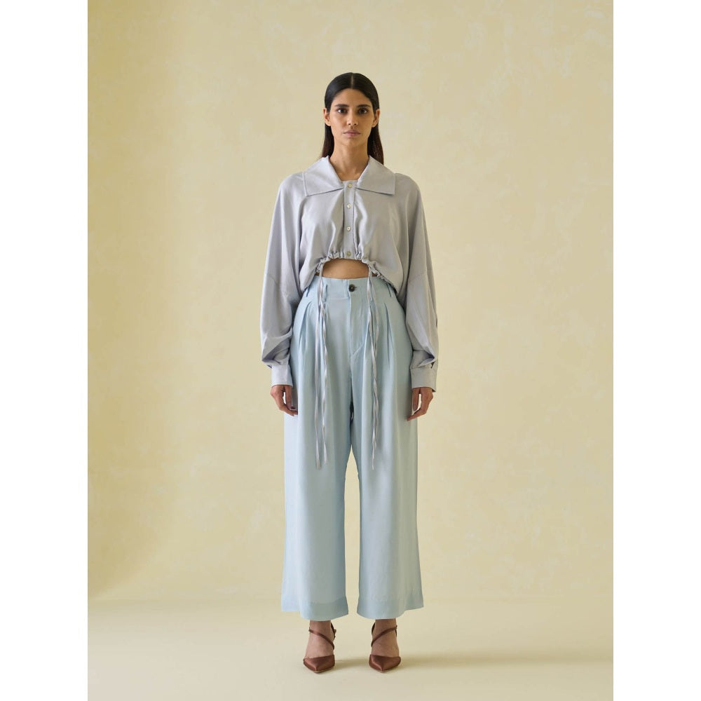 No Grey Area Grey Directional Cropped Shirt