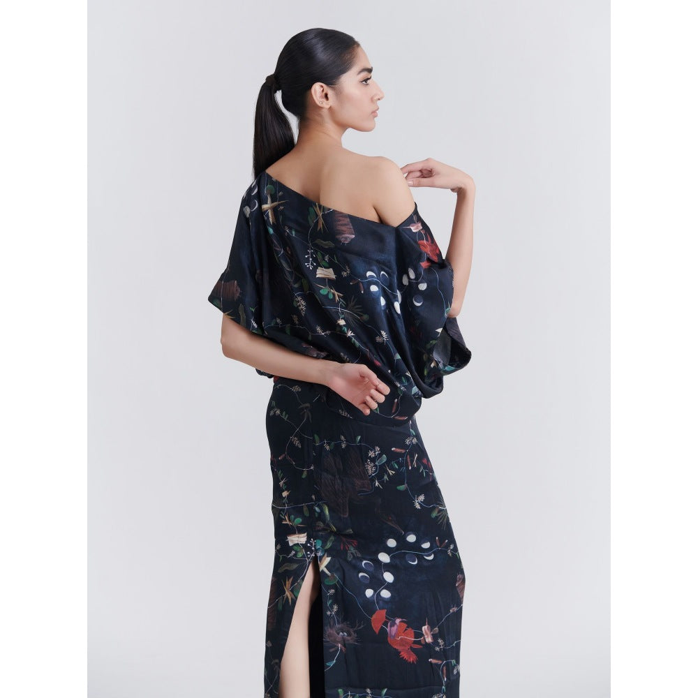 No Grey Area Black Maalai Ancient Square Top