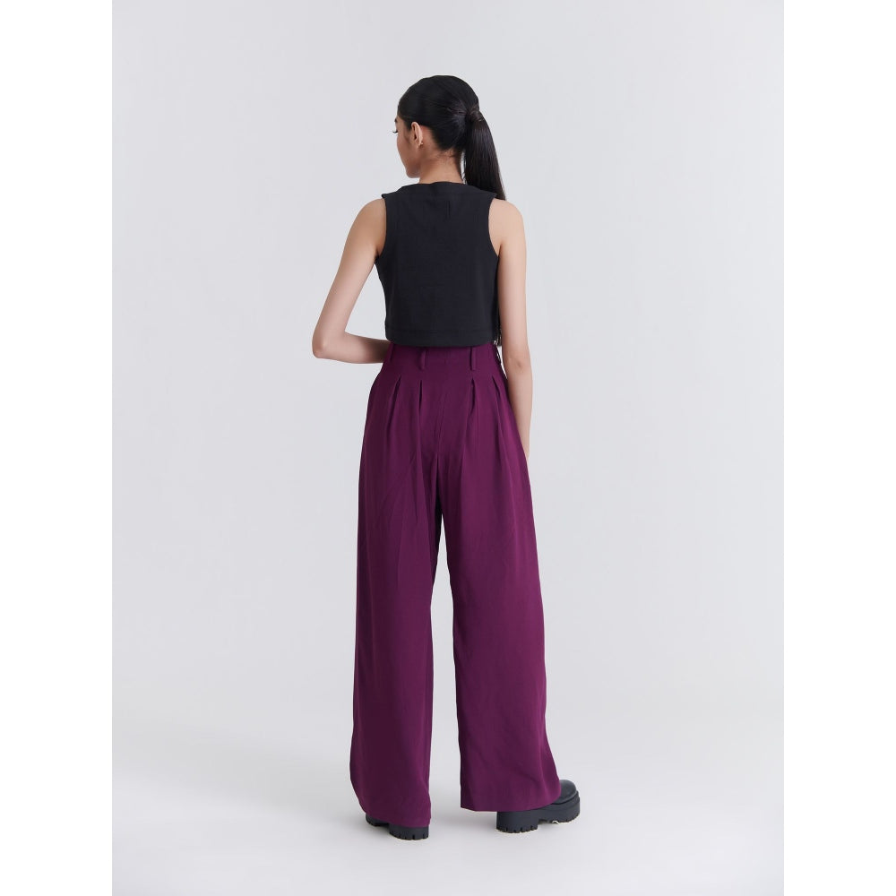 No Grey Area Black Crop Top