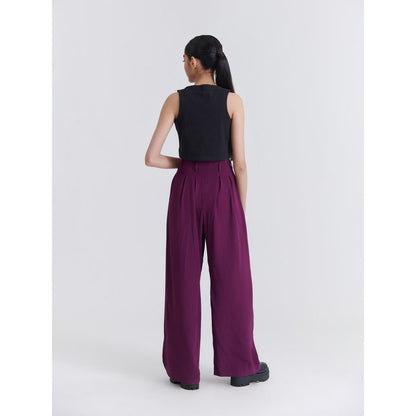 No Grey Area Black Crop Top