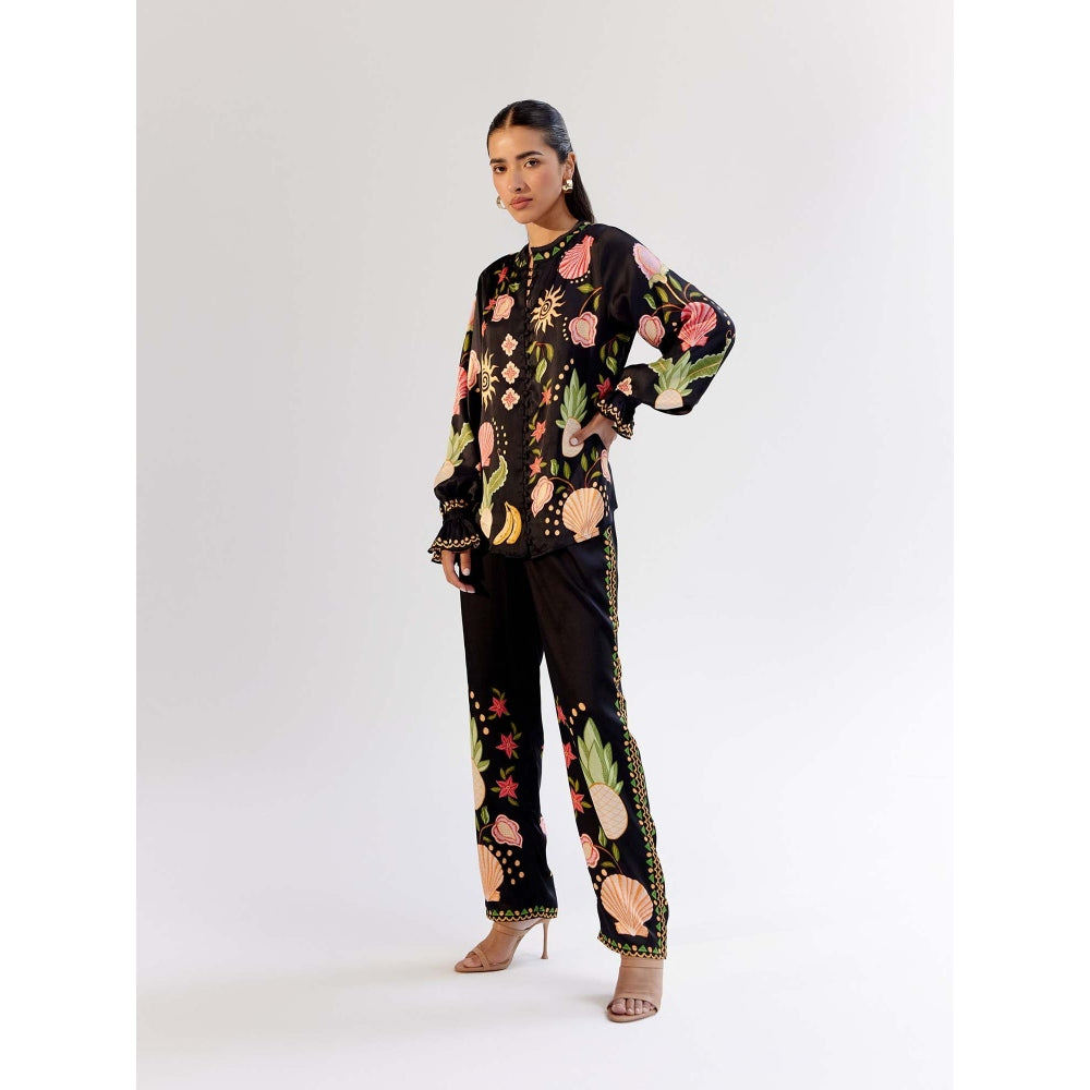 NOIB Ilia Shirt - Seashell -Black