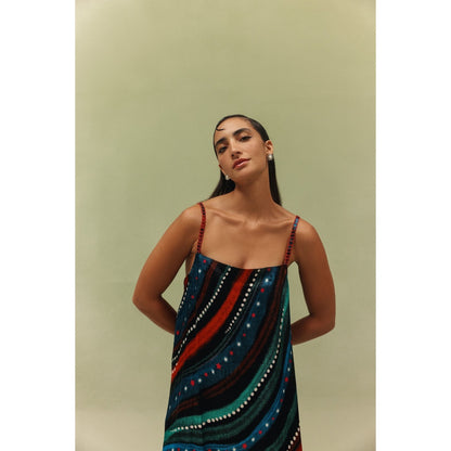 NOIB Liza Maxi - Cosmix