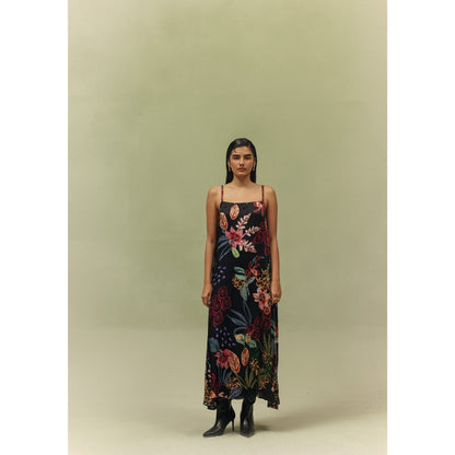 NOIB Black Liza Maxi - Wildflower