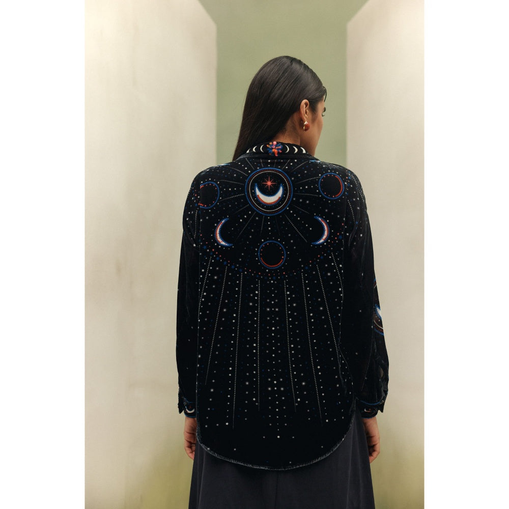 NOIB Women Black Velvet Printed Tops