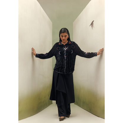 NOIB Women Black Velvet Printed Tops