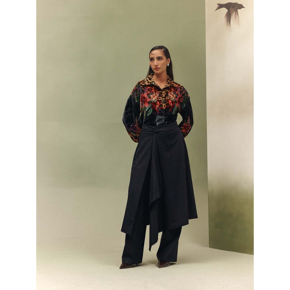 NOIB Black Aurea Shirt - Wildflower