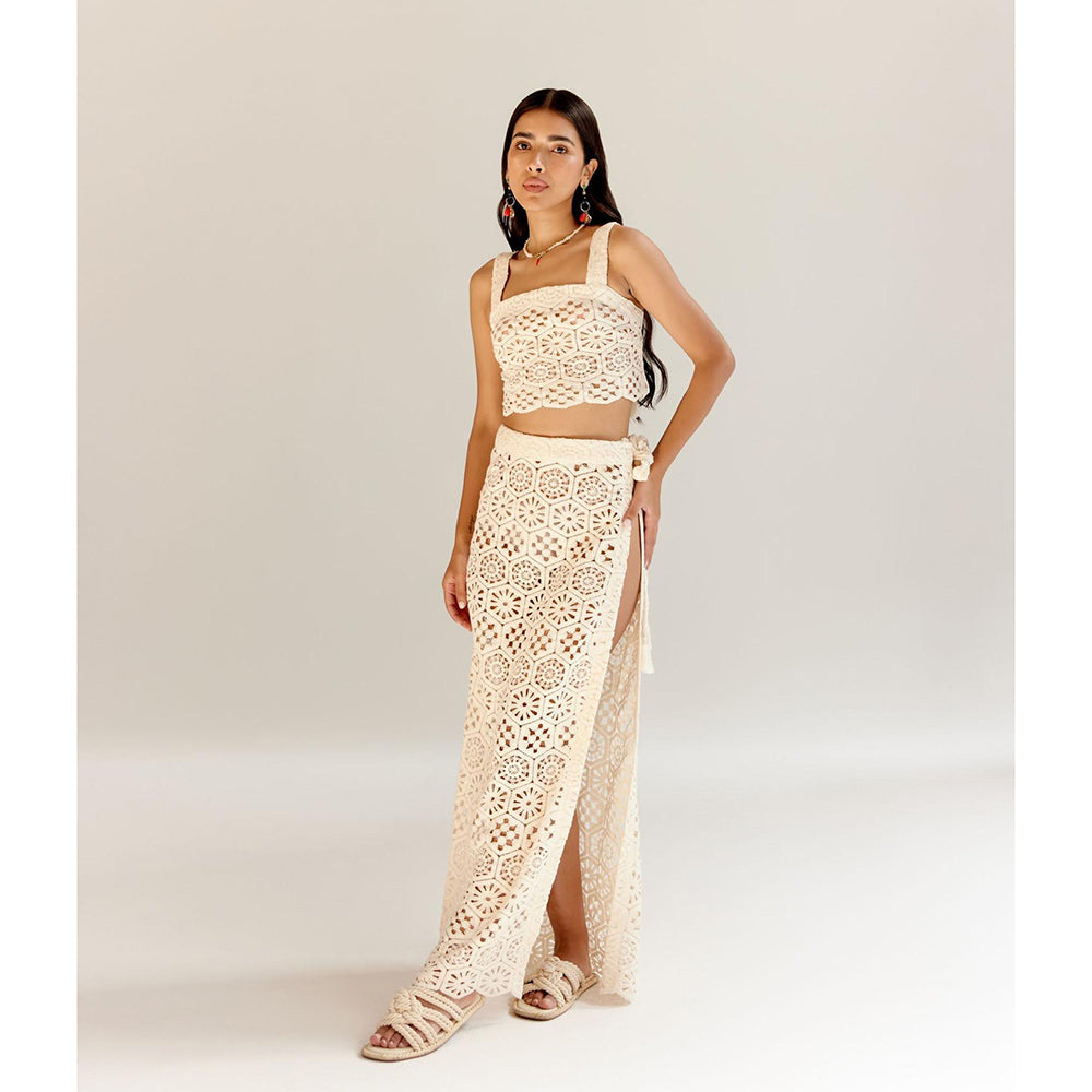 NOIB White Magda Cotton High Waist Skirt