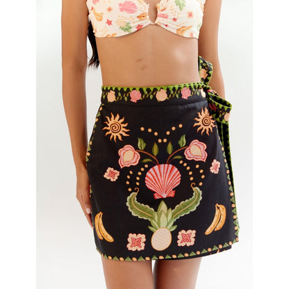 NOIB Seashell Black Cotton Wrap Me Round Mini Skirt