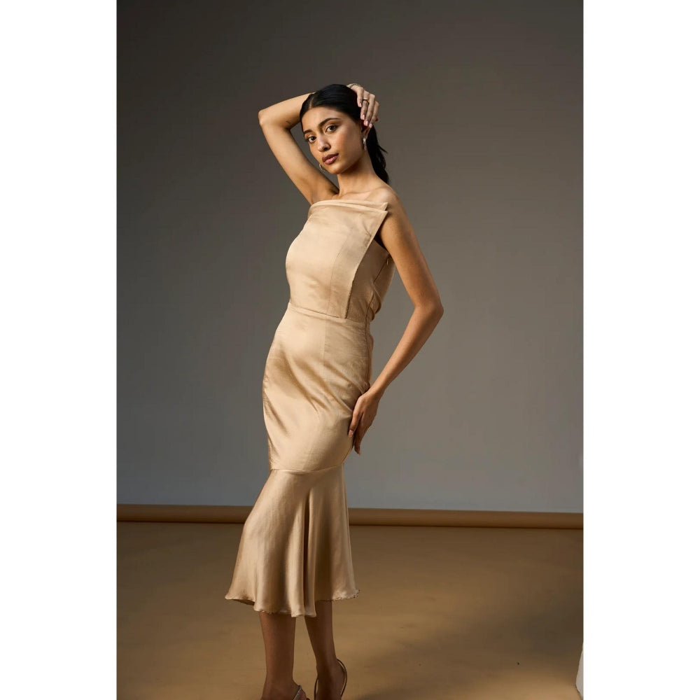 nona Beige Lehr Off Shoulder Structured Midi Dress