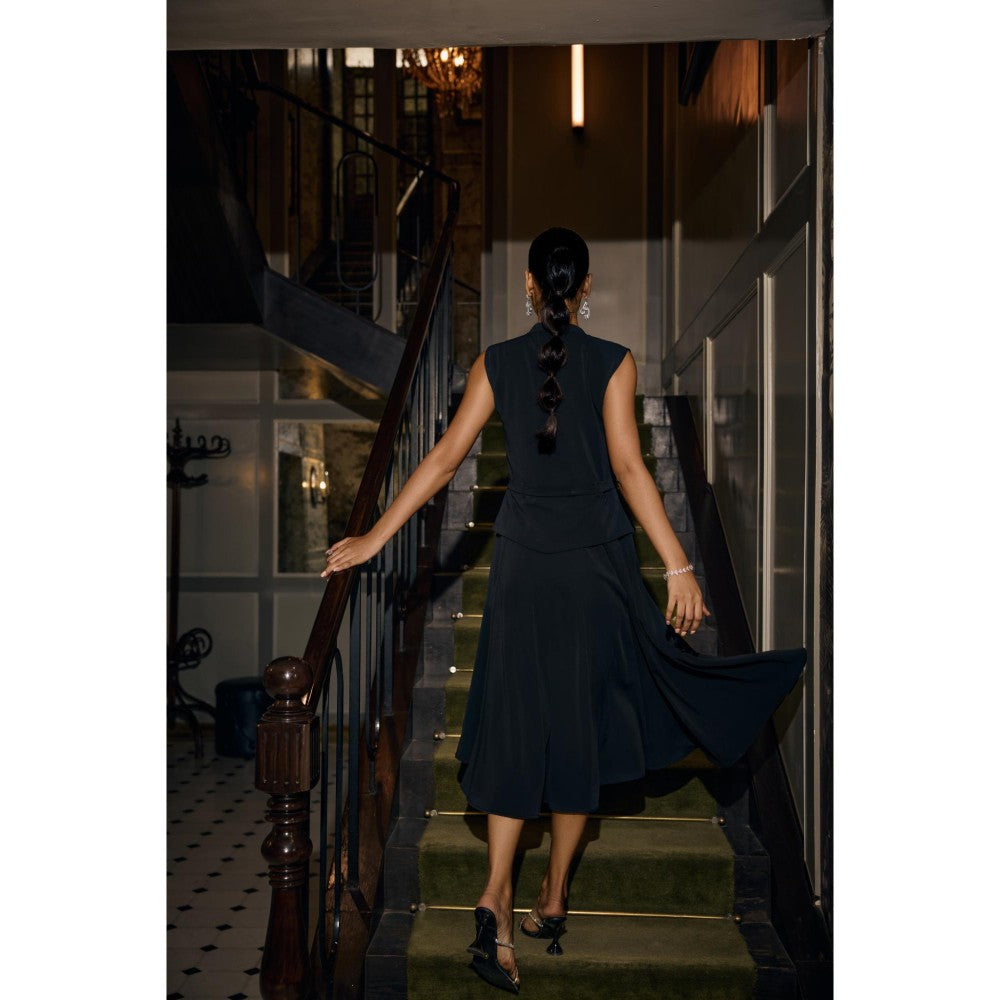 nona Womens Black Dress with Belt