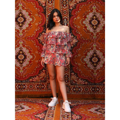 NORN Red Fez Tier Top