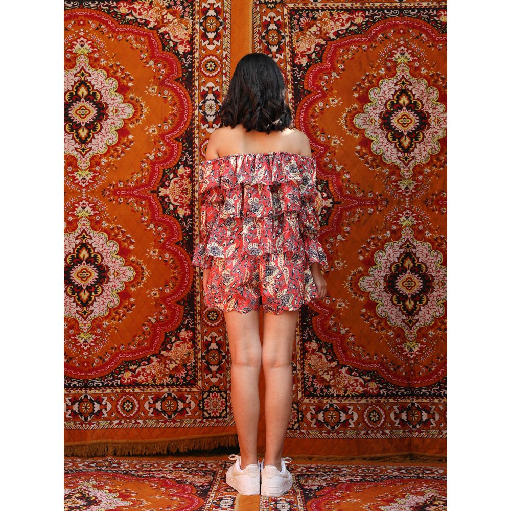 NORN Red Fez Tier Top