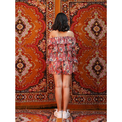 NORN Red Fez Tier Top