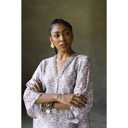 NORN Oxford V Emb Kurta