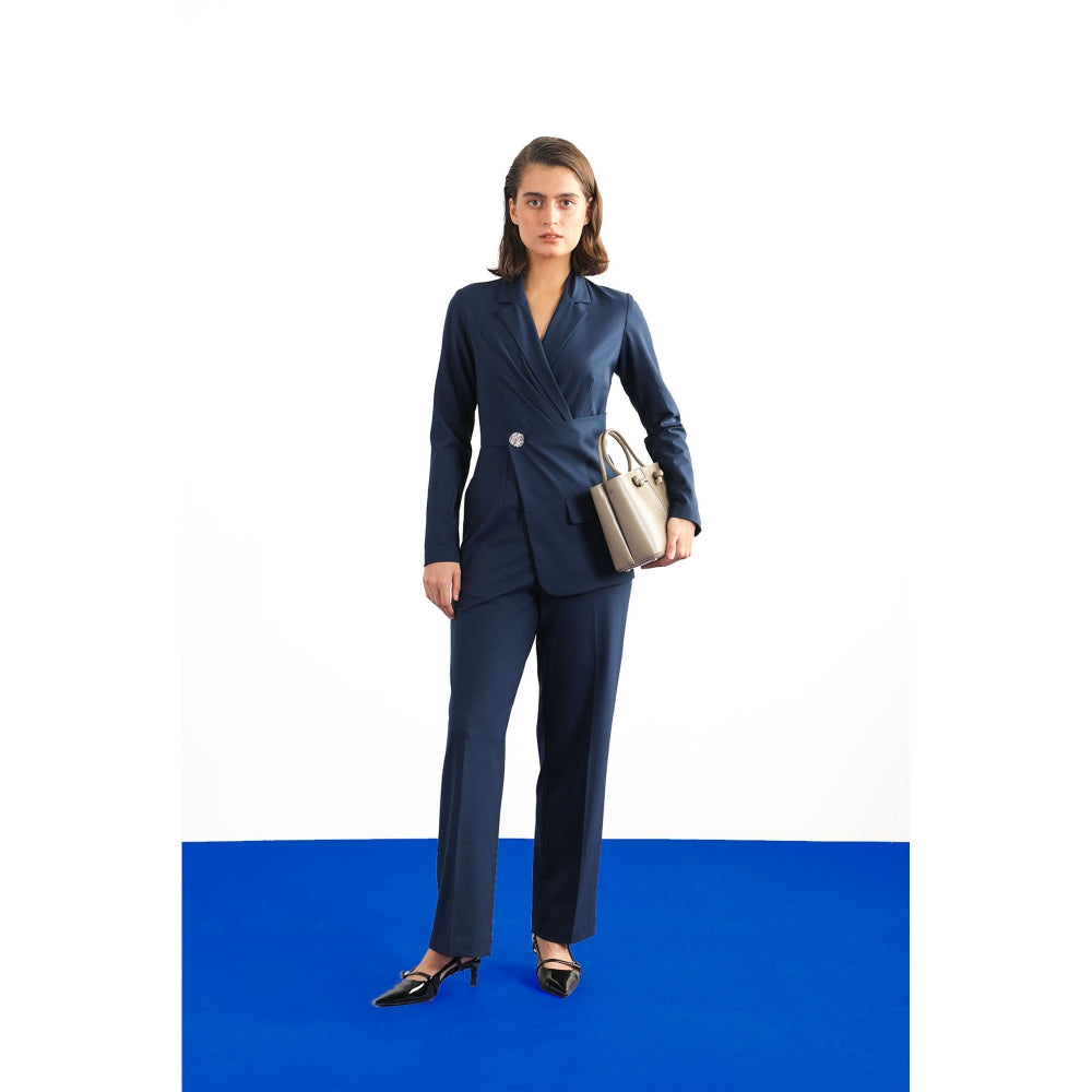 Notebook Iris Navy Blue Jumpsuit