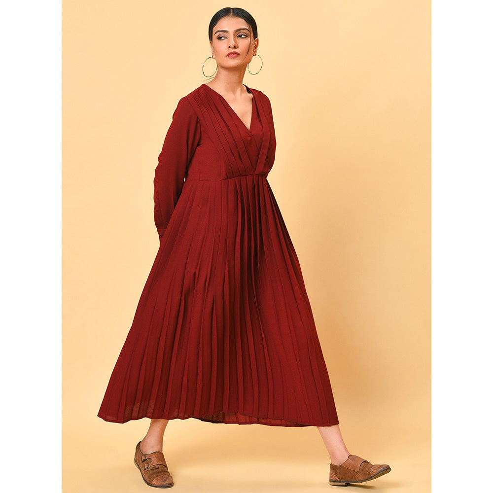 Nuhh Ulta Chic In The Maroon Pleated Long Dress