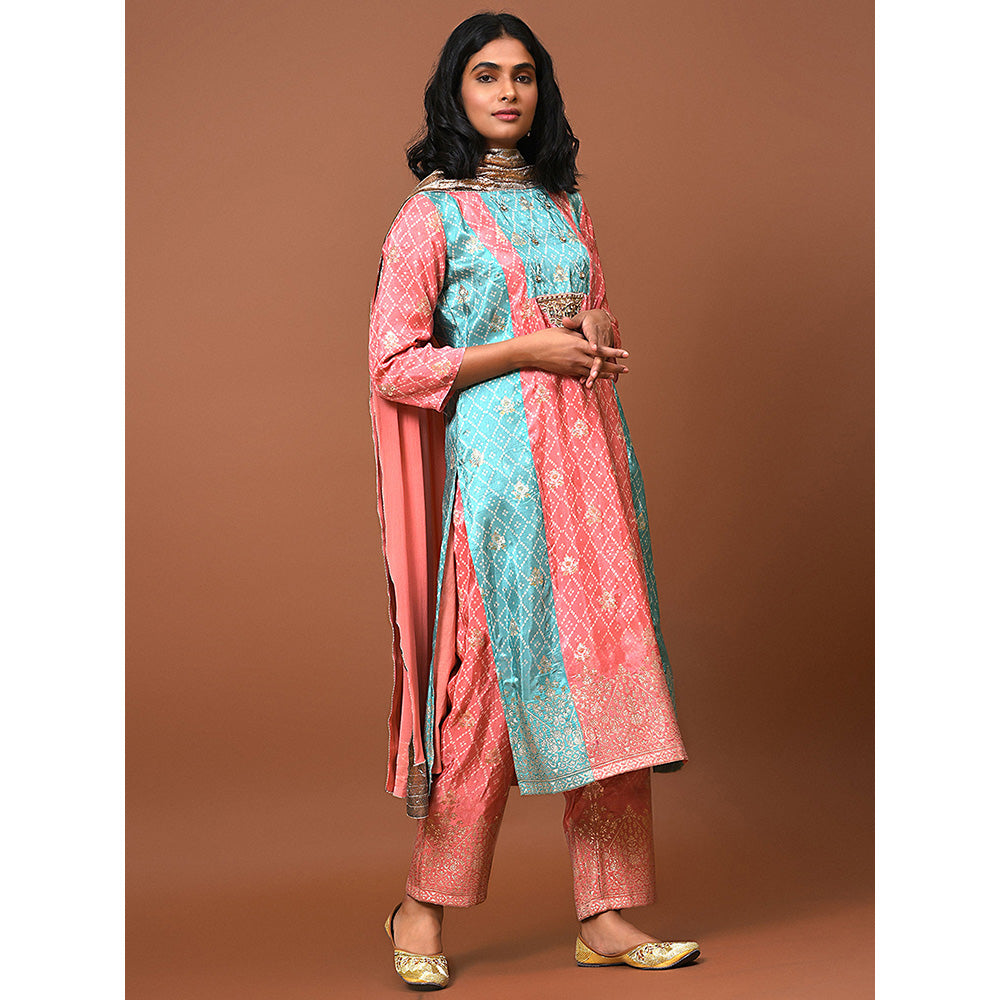 NUHH Chi Kurta Pant & Dupatta Set (Set of 3)