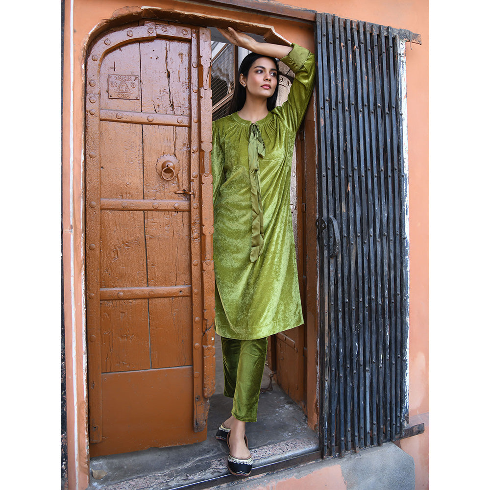 NUHH Green Wonderful Work Wear Velvet Kurta with Pant (Set of 2)