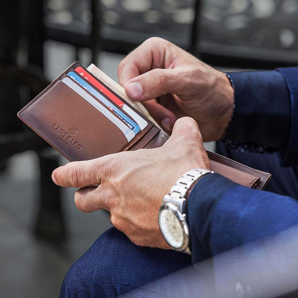 Lapis Bard Brown Ducorium Bi-Fold Wallet With Coin Pocket