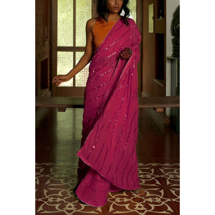 PEELI DORI Pink Gota Work Saree and Unstitched Blouse