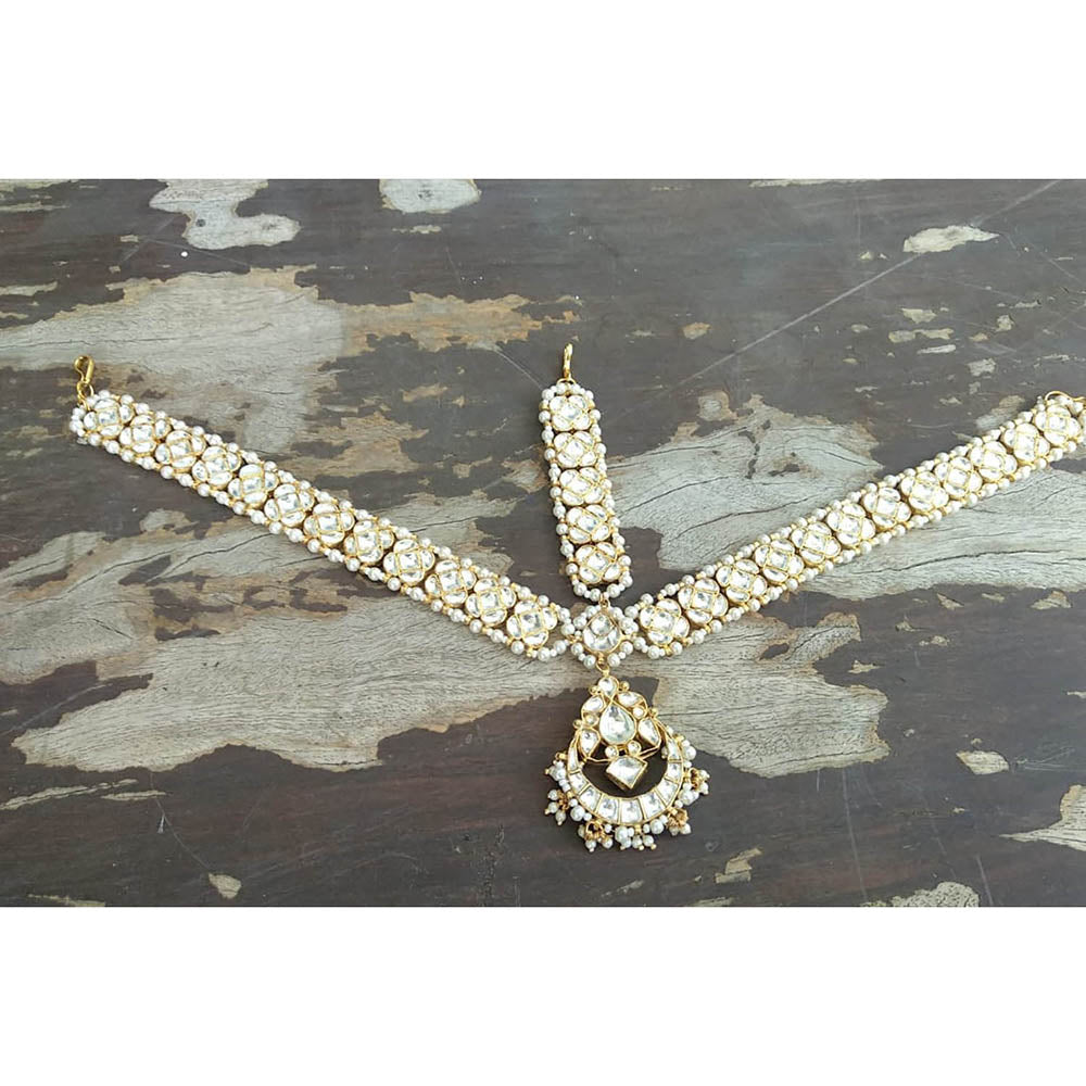 RIANA JEWELLERY Plain White Flower New Mathapatti