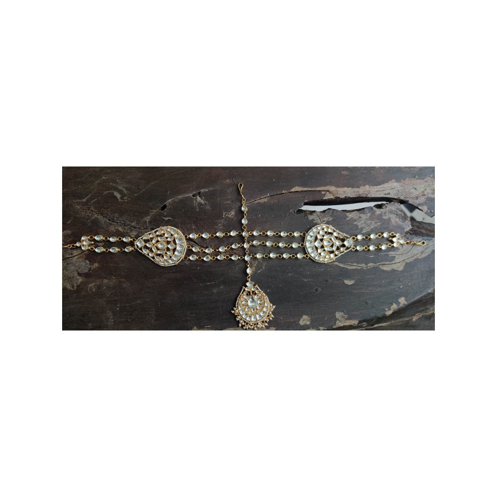 RIANA JEWELLERY Hair Band White Tikka Mathaaptti