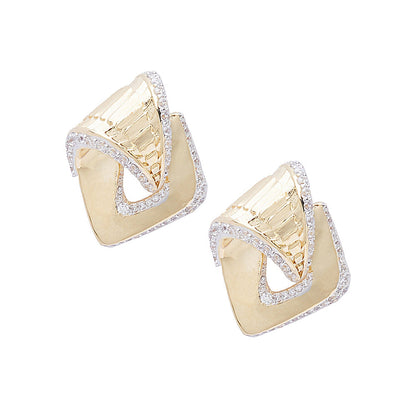 Shaze Gold Curve Edge Earrings