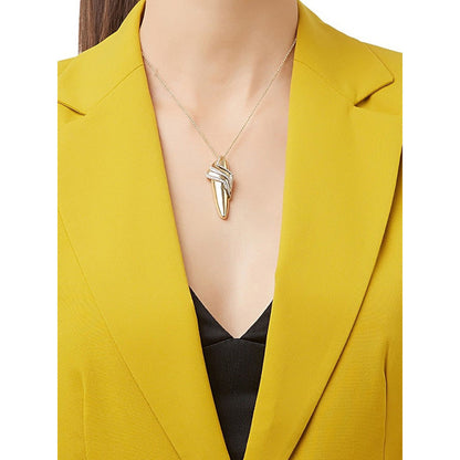 Shaze Bullet Pendant For Women