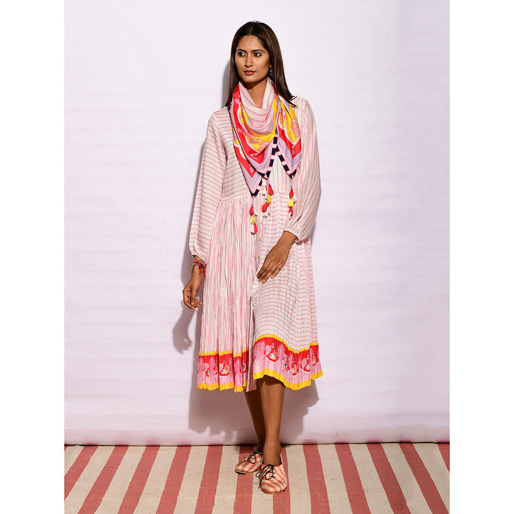 Swati Vijaivargie In Bloom Multicolor Printed Scarf
