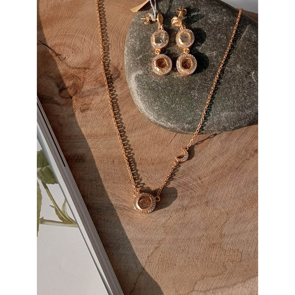 Zariin Gold Rock Routine Citrine Long Necklace