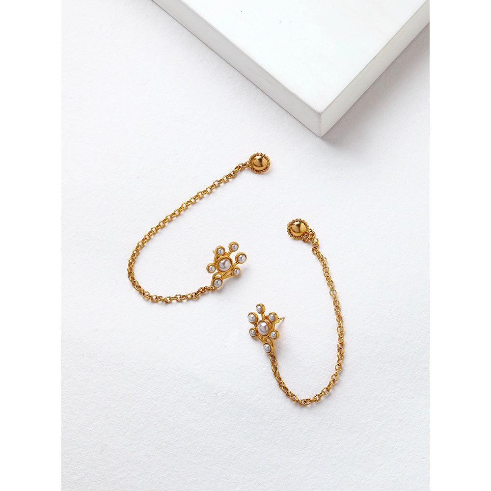 Suhani Pittie Gold Toned Kanauti Earrings With Pearl Cluster