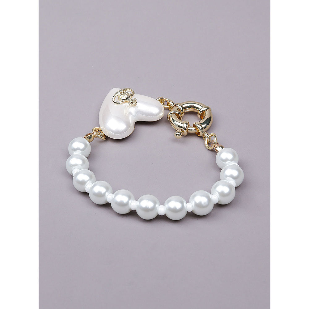 Odette Cute Pearl Embellished with A Heart Bracelet